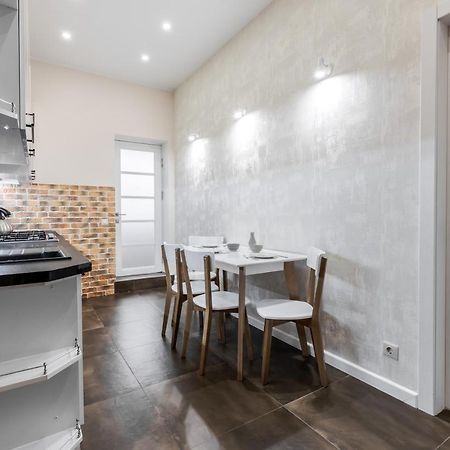 Inshiapartments On Grigorenko'S Square Lviv Bagian luar foto