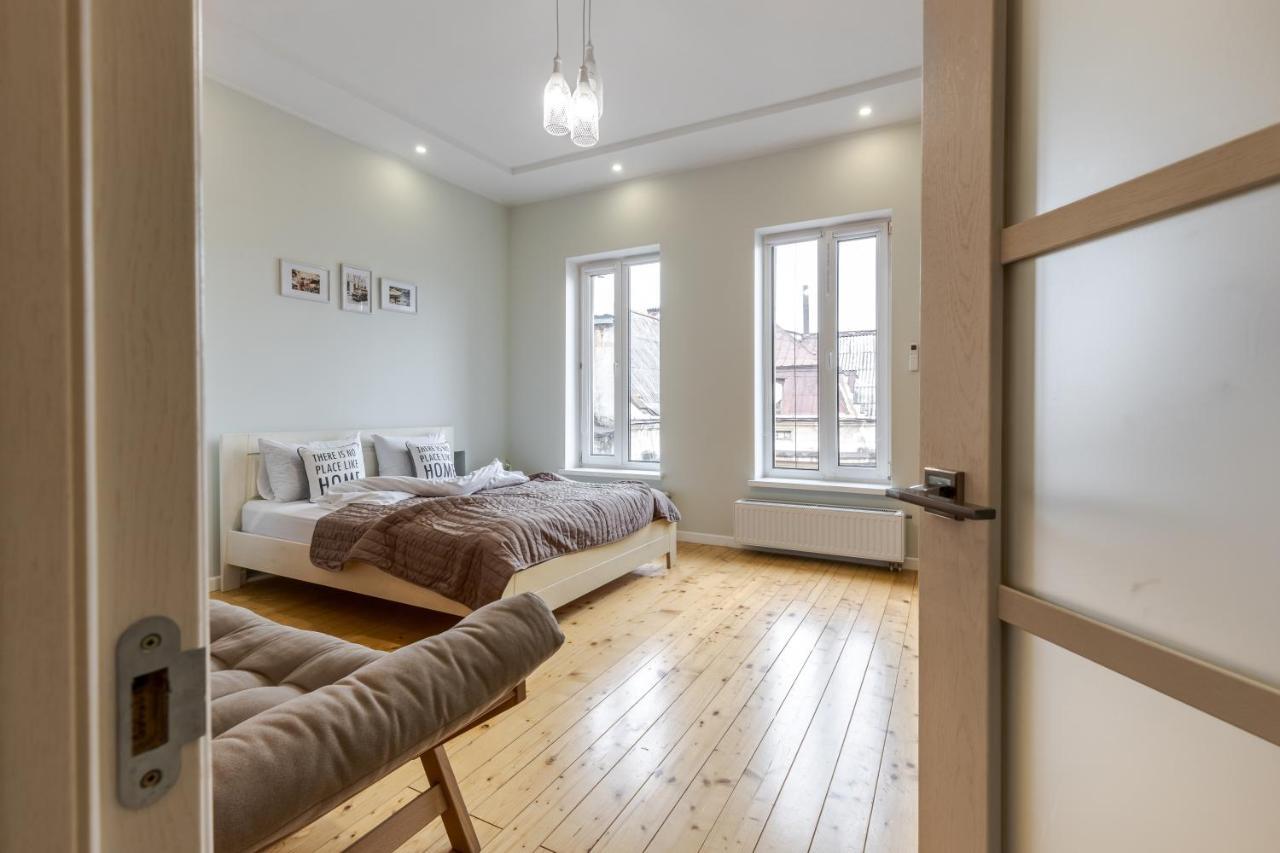 Inshiapartments On Grigorenko'S Square Lviv Bagian luar foto
